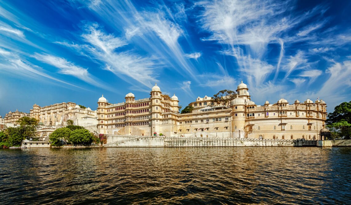 City Palace view from the lake. Udaipur, Rajasthan, India