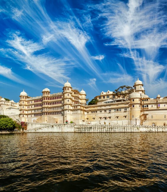 City Palace view from the lake. Udaipur, Rajasthan, India